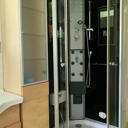 Art In Waldfrieden Διαμέρισμα