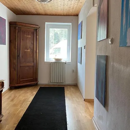 Art In Waldfrieden Διαμέρισμα *