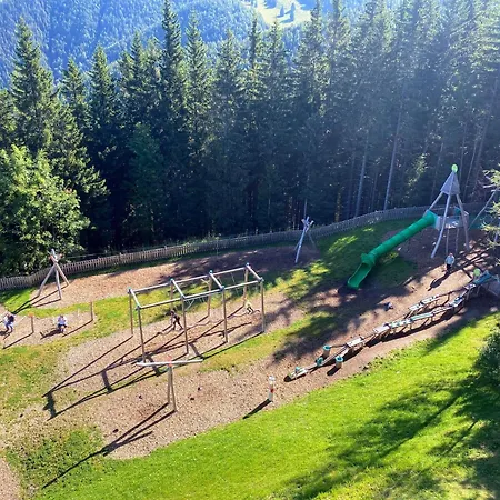 Art In Waldfrieden *