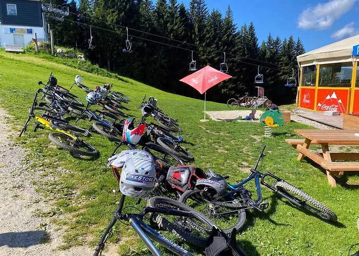 Art In Waldfrieden * Semmering