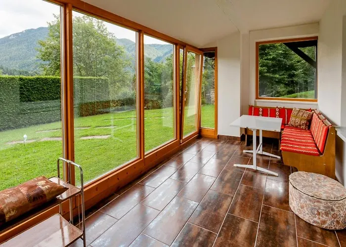 Art In Waldfrieden Διαμέρισμα