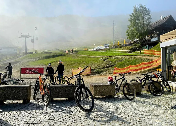 Art In Waldfrieden *