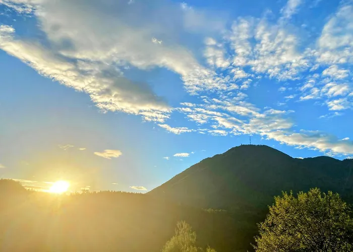 Art In Waldfrieden *