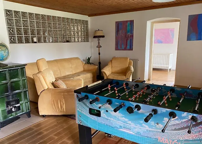 Art In Waldfrieden דירה *